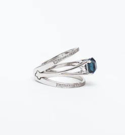Nigerian Sapphire Centered & Acute Ring Set