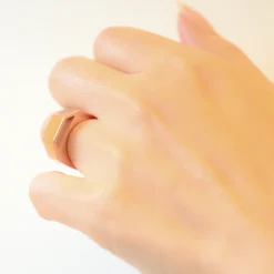 Rose Gold Cut Out Pedestal Ring