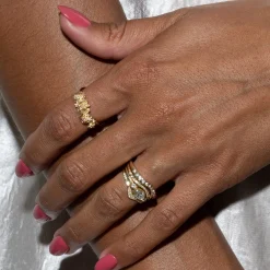 Roses & Hidden Fairy on Eos Garden Ring