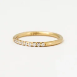 Round Semi Pave Band