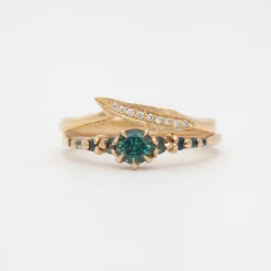 Sapphire Cyndra Supreme Ring