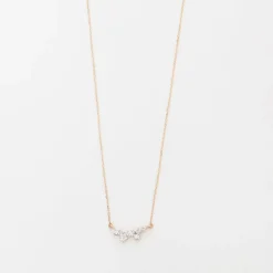 Scattered Diamond Necklace