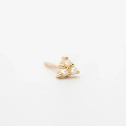 Single Pearl Cluster Stud