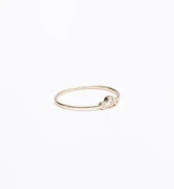 Small Graduated Bezel Ring