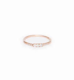 Three Diamond Equilibrium Ring