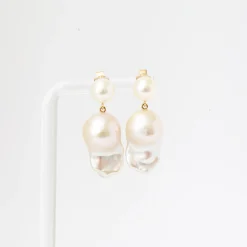 Venus Blanc Earrings