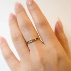 White & Black Diamond Float Ring