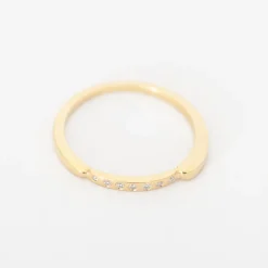 White Diamond Enzo Band