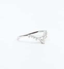 White Diamond Pear Celestine Band