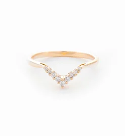 White Diamond Petite Chevron Band