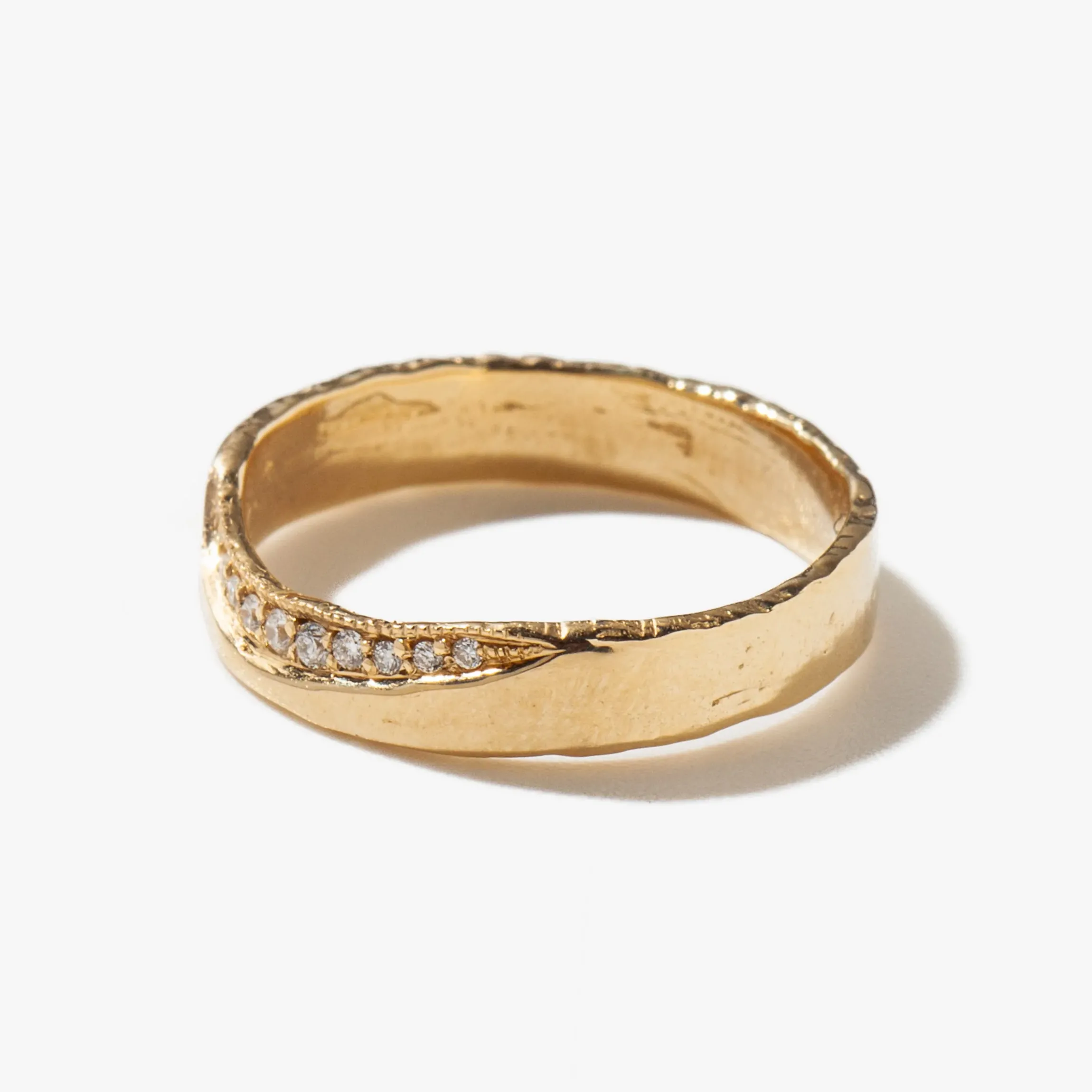 White Diamond Trail 4mm Ring