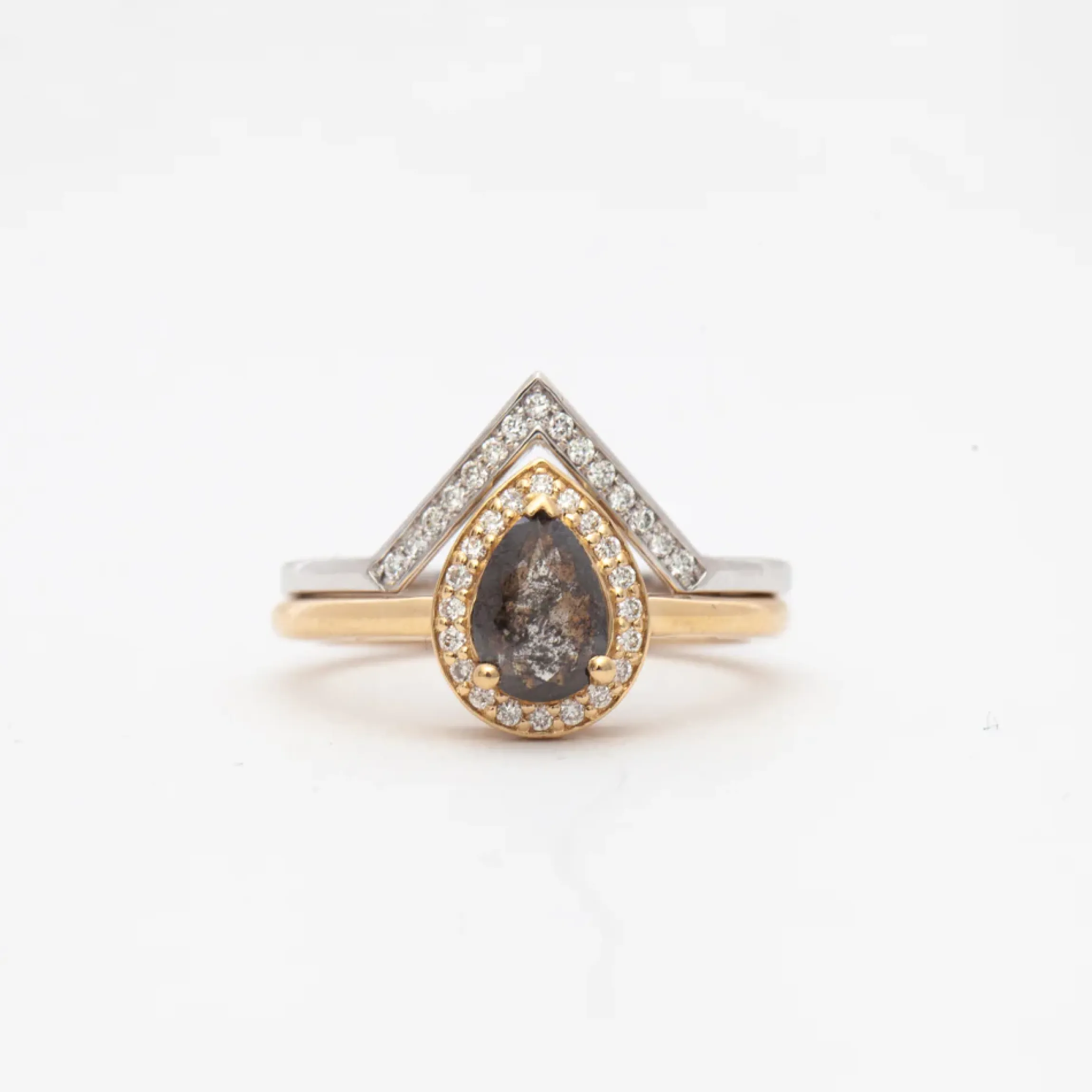 White Gold White Diamond Chevron Bea Band